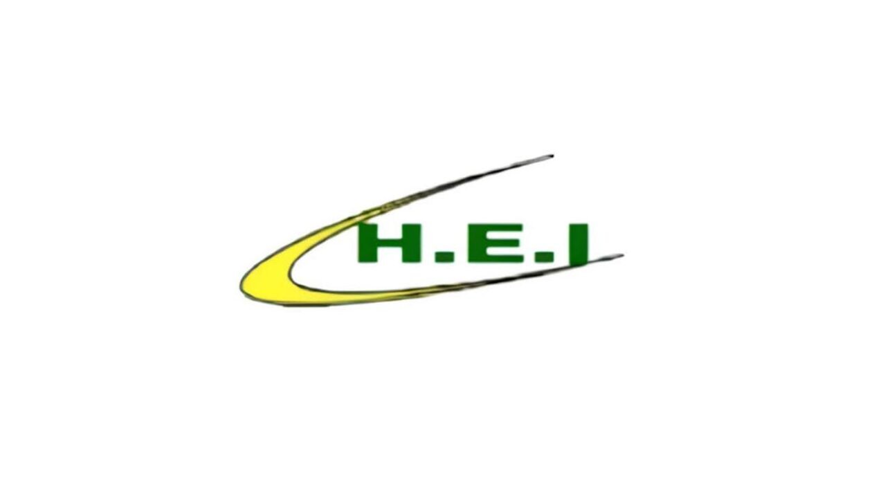 photo_6296453448308213999_y